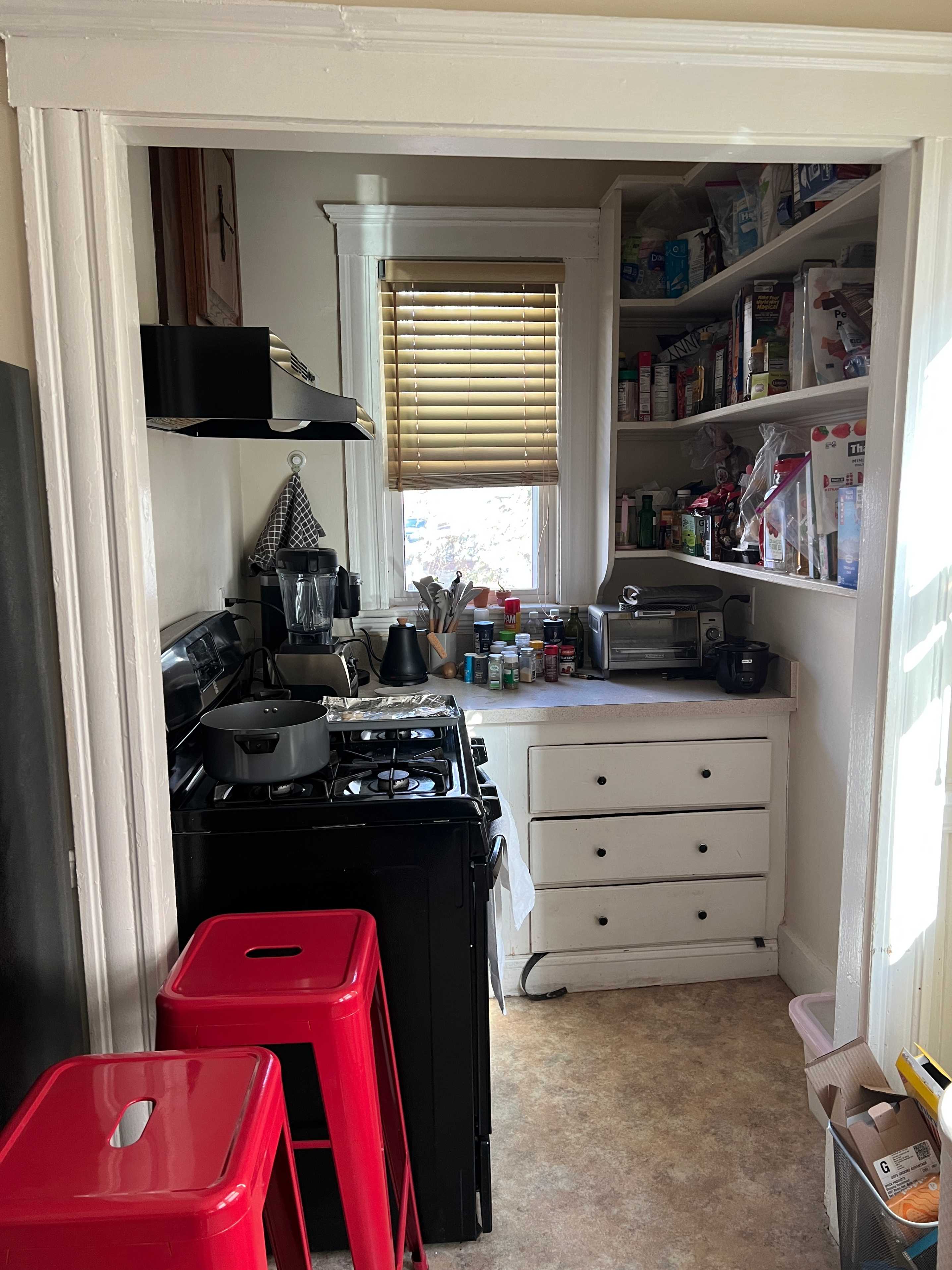 Summer 2025 sublet near Tufts — photo 2