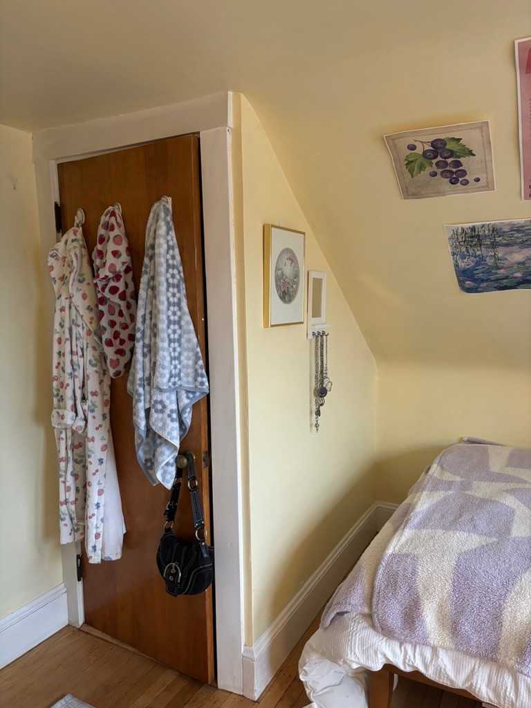 Spring 2025 sublet near Tufts — photo 2
