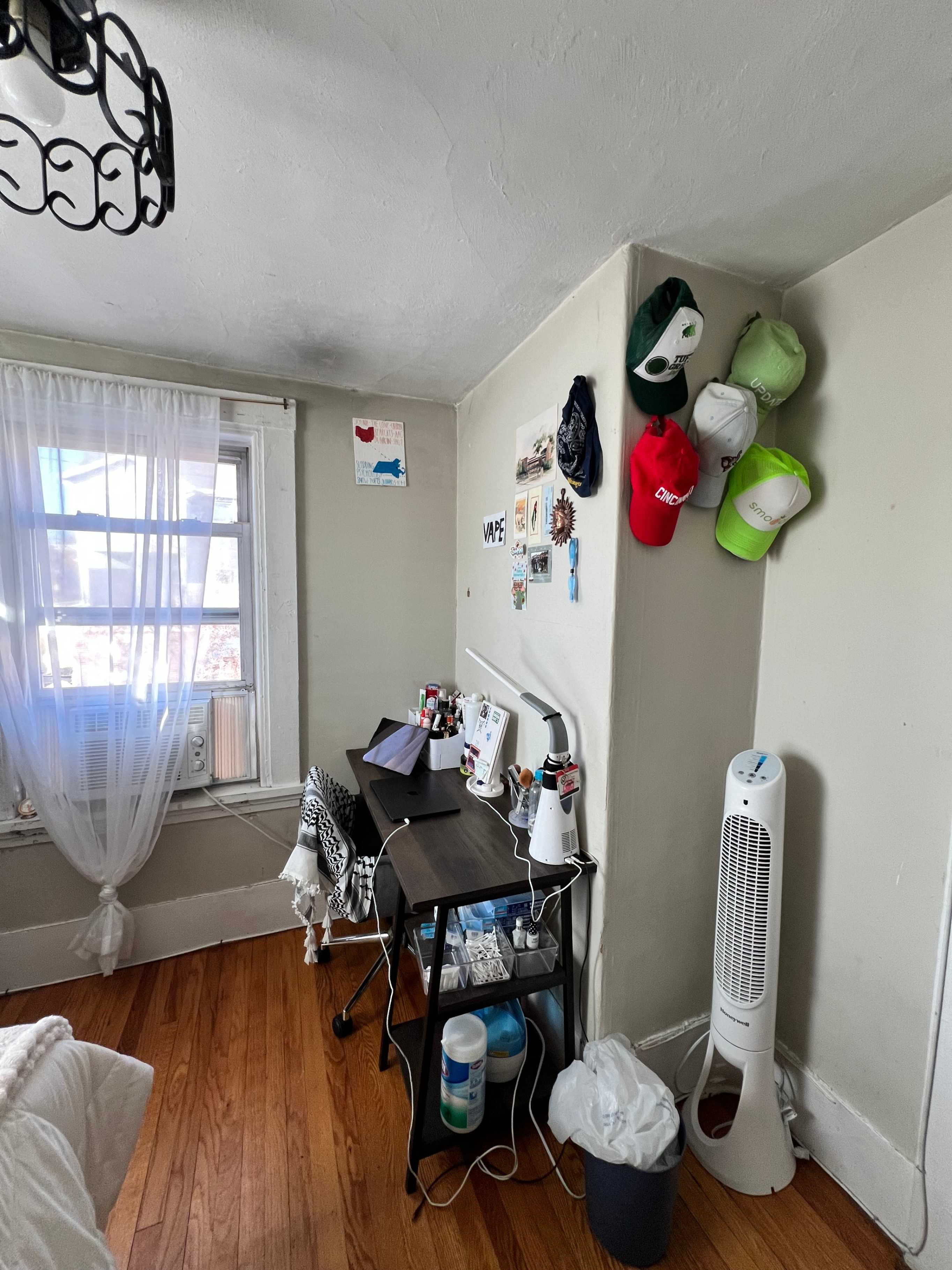 Spring 2025 sublet near Tufts — photo 6