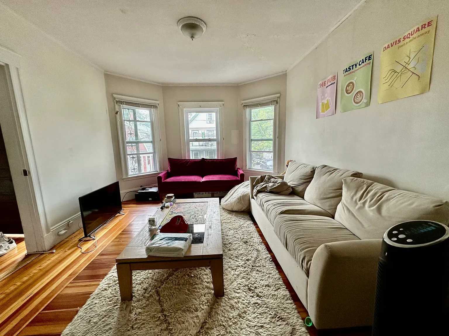 Fall 2025 sublet near Tufts — photo 3