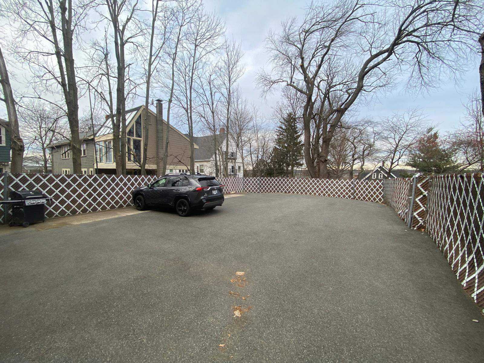 Summer 2025 sublet near Tufts — photo 6