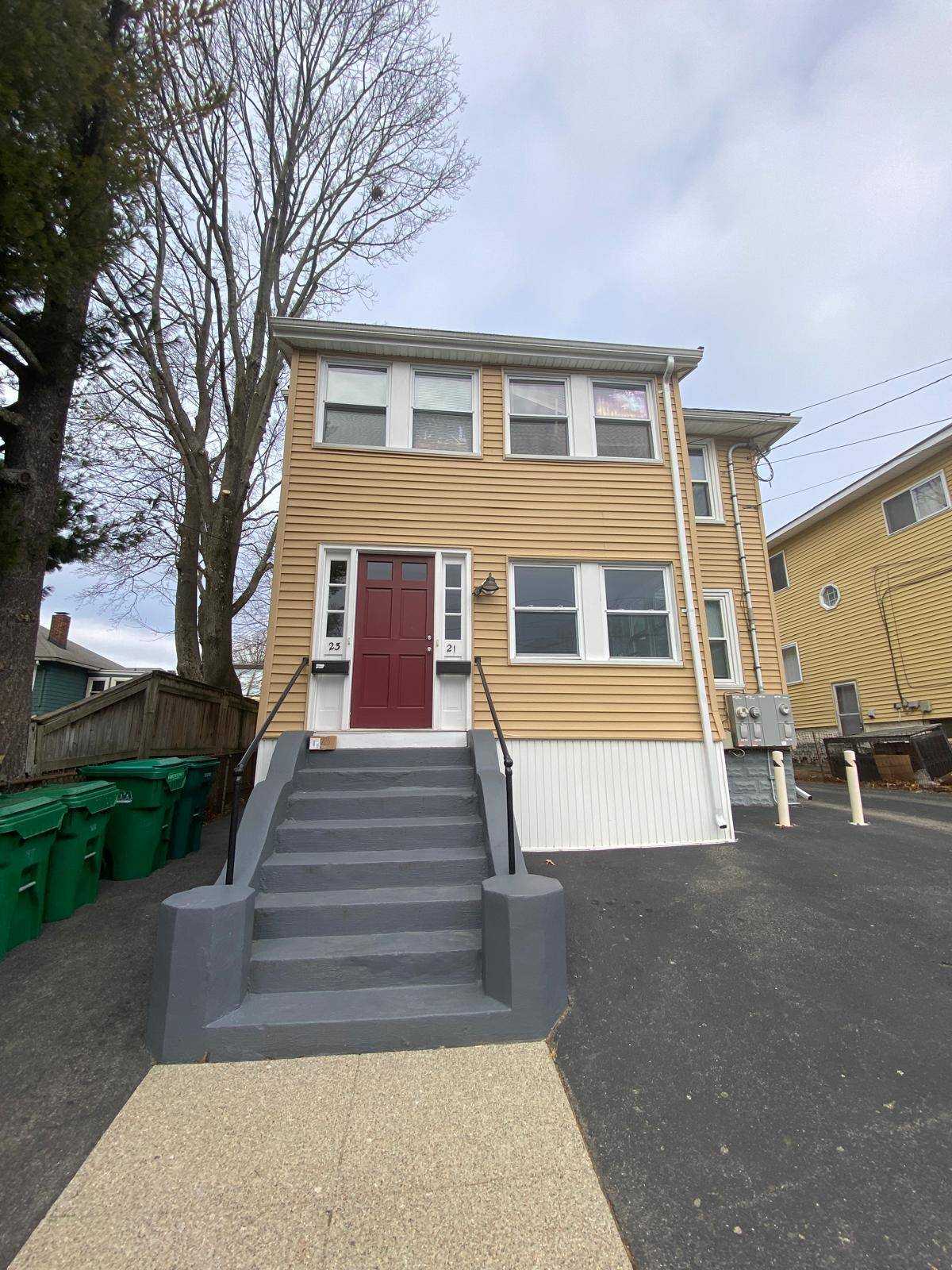 Summer 2025 sublet near Tufts — photo 1