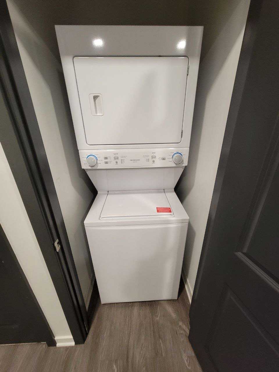 Spring 2025 sublet near URochester — photo 5