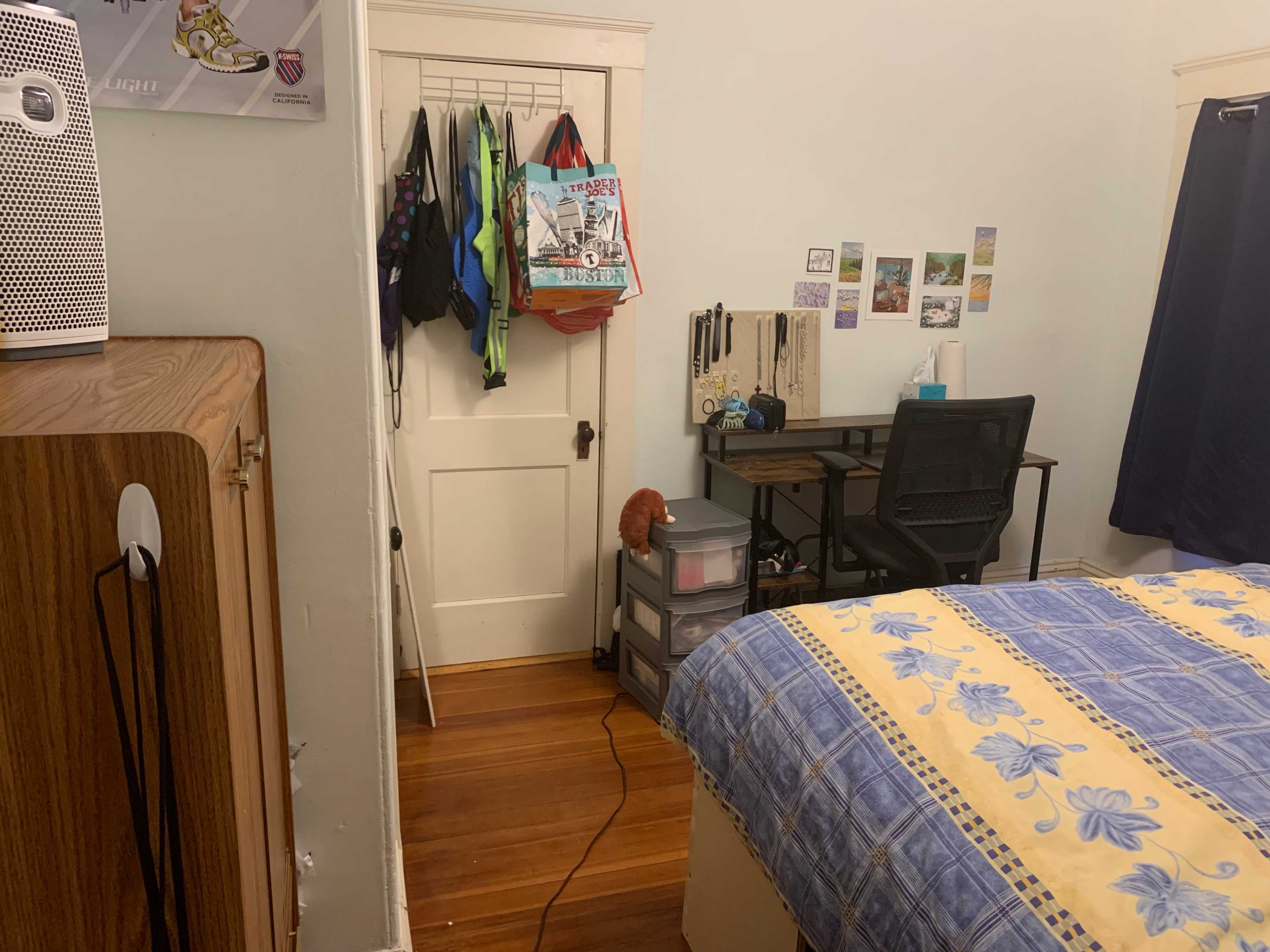 Summer 2025 sublet near Tufts — photo 3