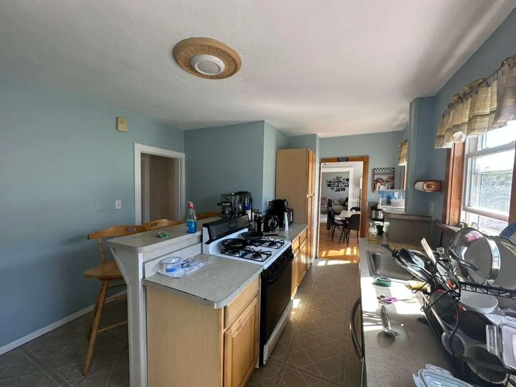 Spring 2026 sublet near Tufts — photo 4