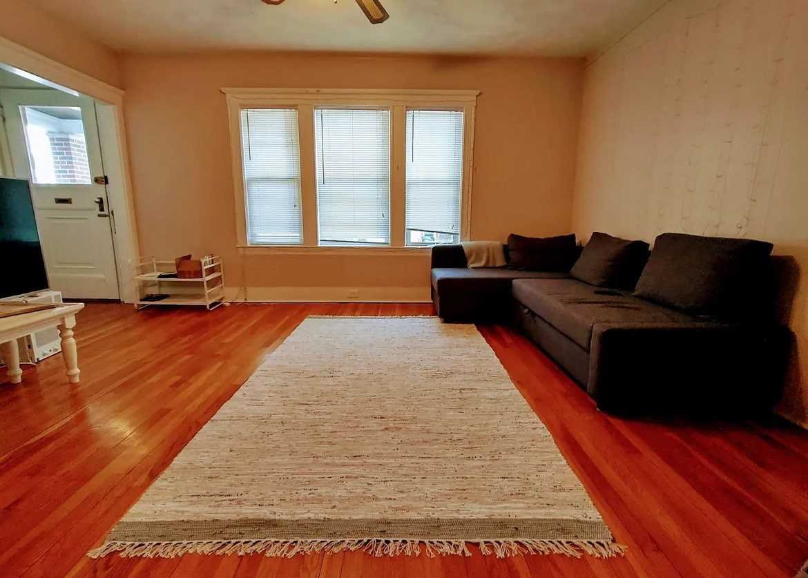 Summer 2025 sublet near Tufts — photo 2