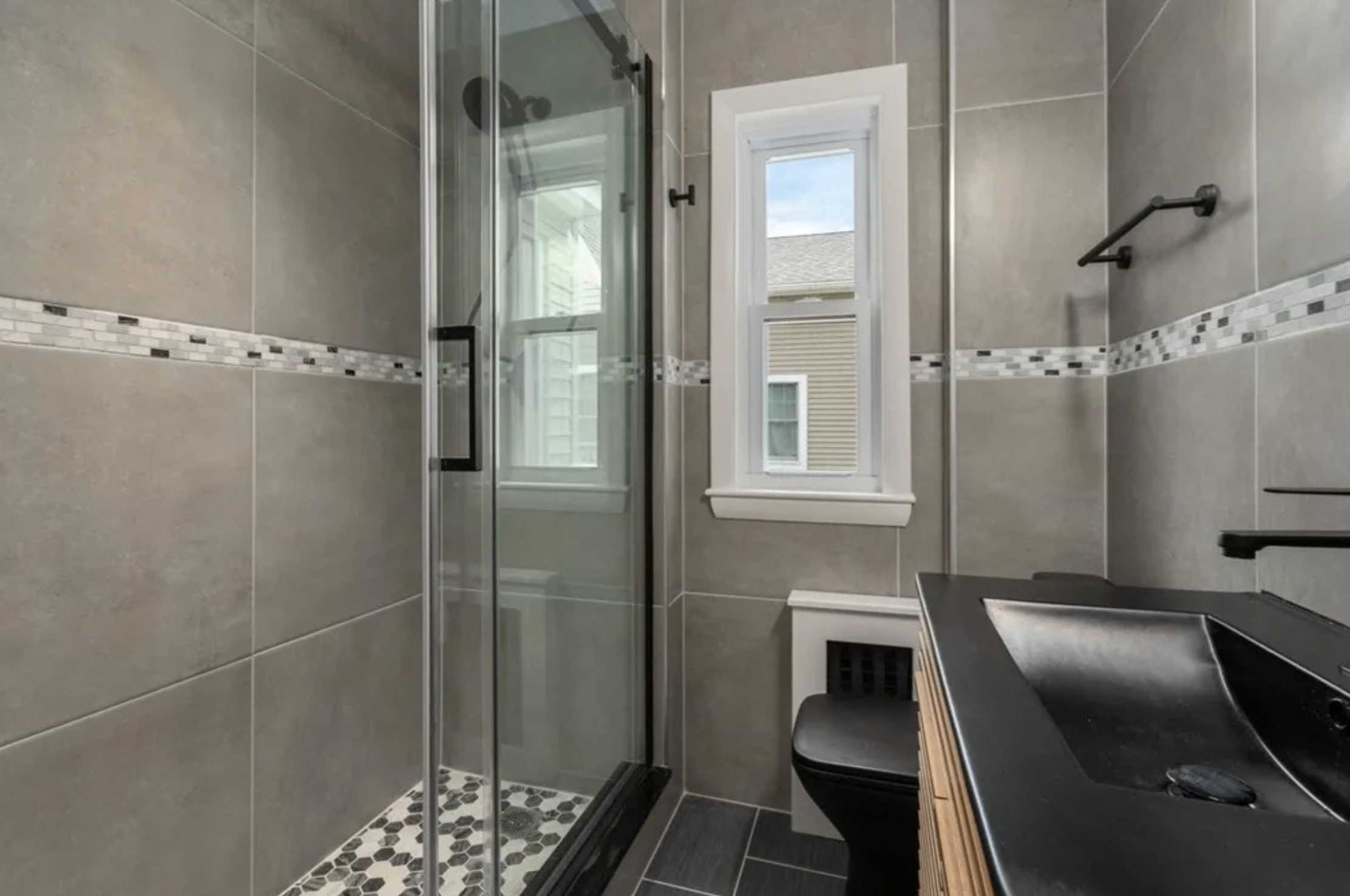 Summer 2025 sublet near Tufts — photo 4