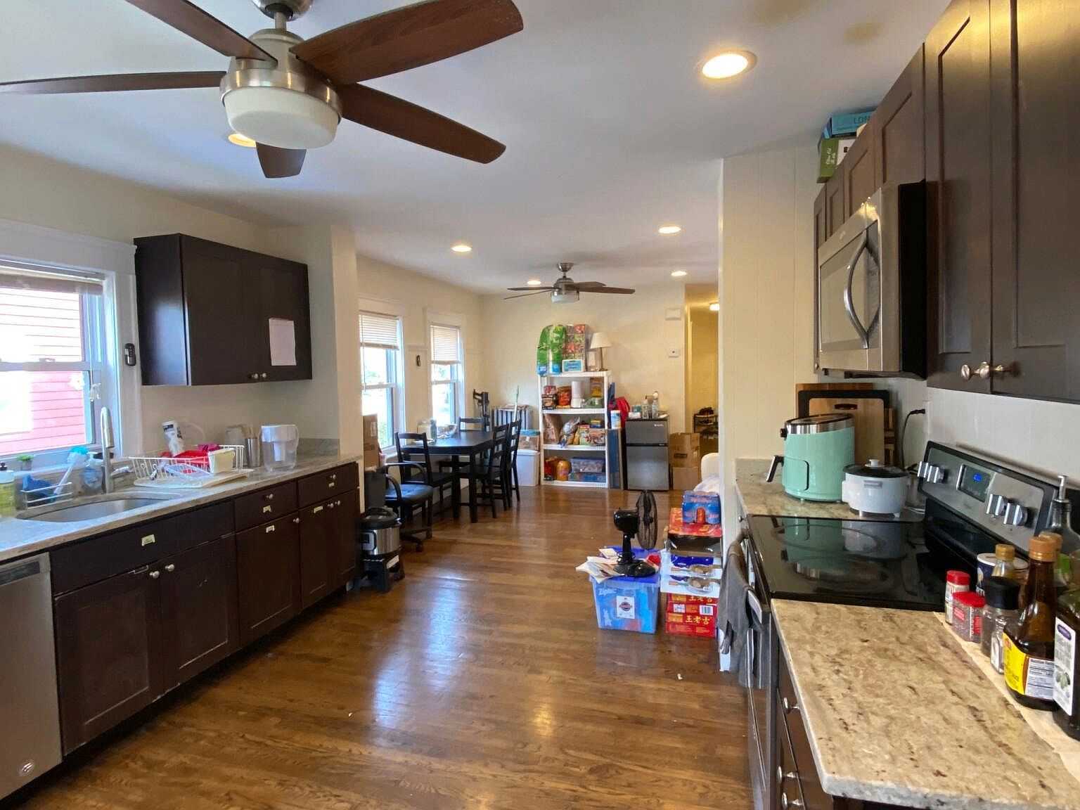 Summer 2025 sublet near Tufts — photo 3