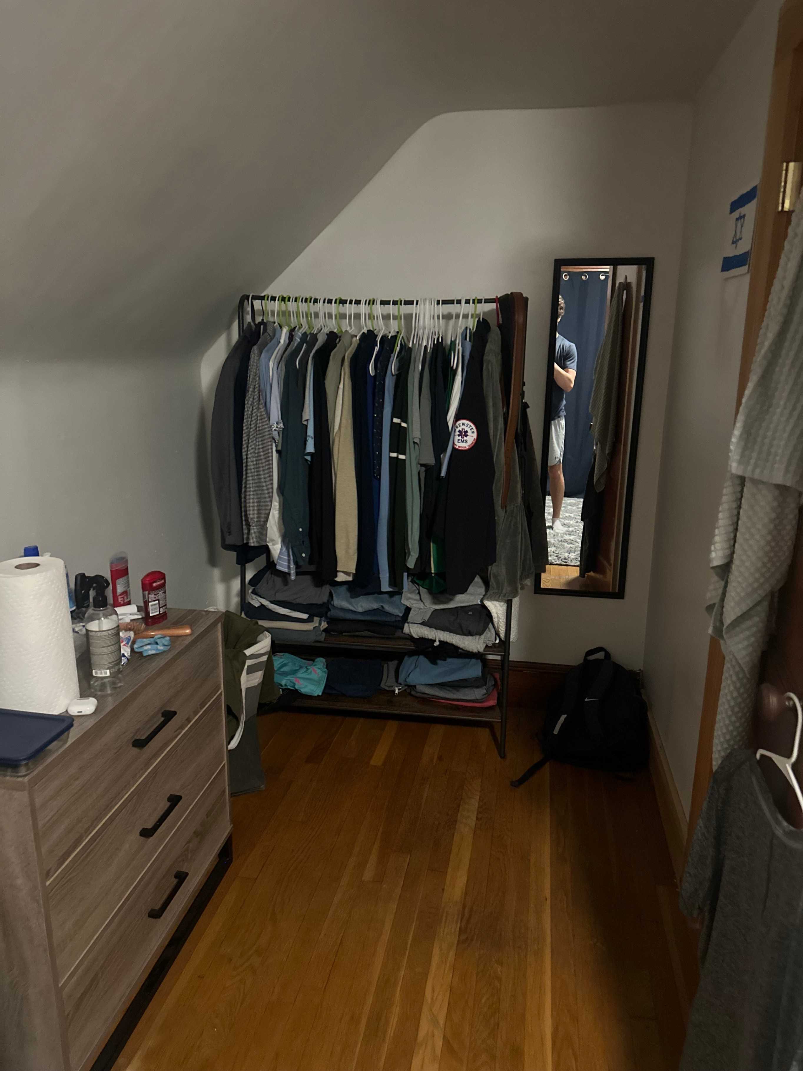 Summer 2025 sublet near Tufts — photo 4