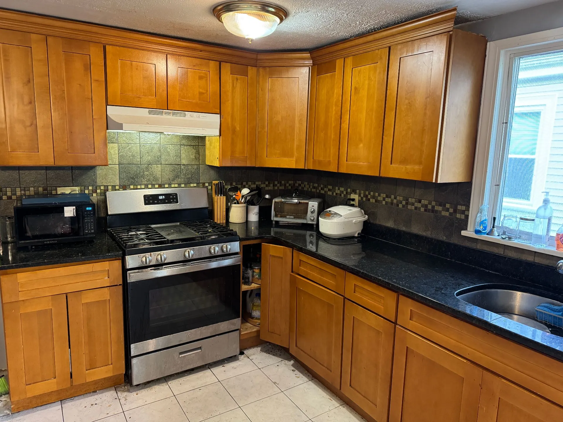 Summer 2025 sublet near Tufts — photo 2
