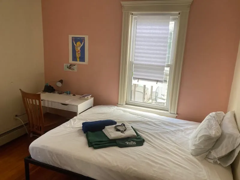 Summer 2025 sublet near Tufts — photo 2