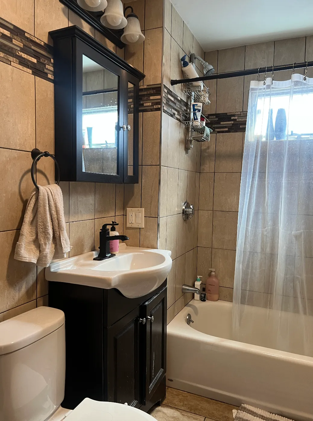 Summer 2025 sublet near Tufts — photo 5