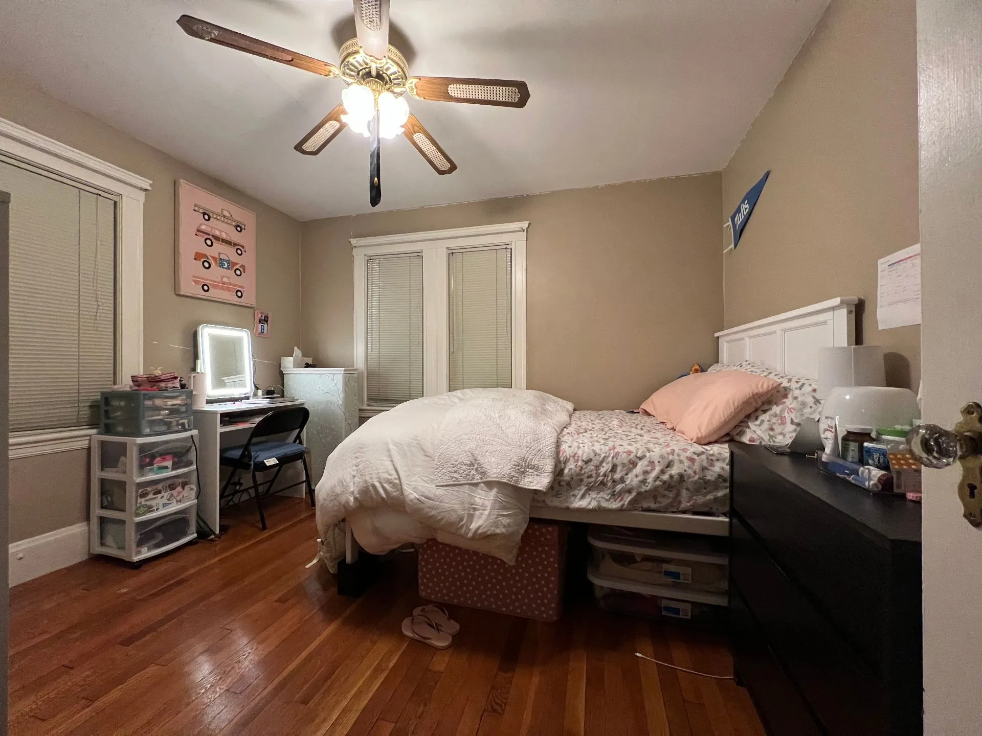 Summer 2025 sublet near Tufts — photo 1