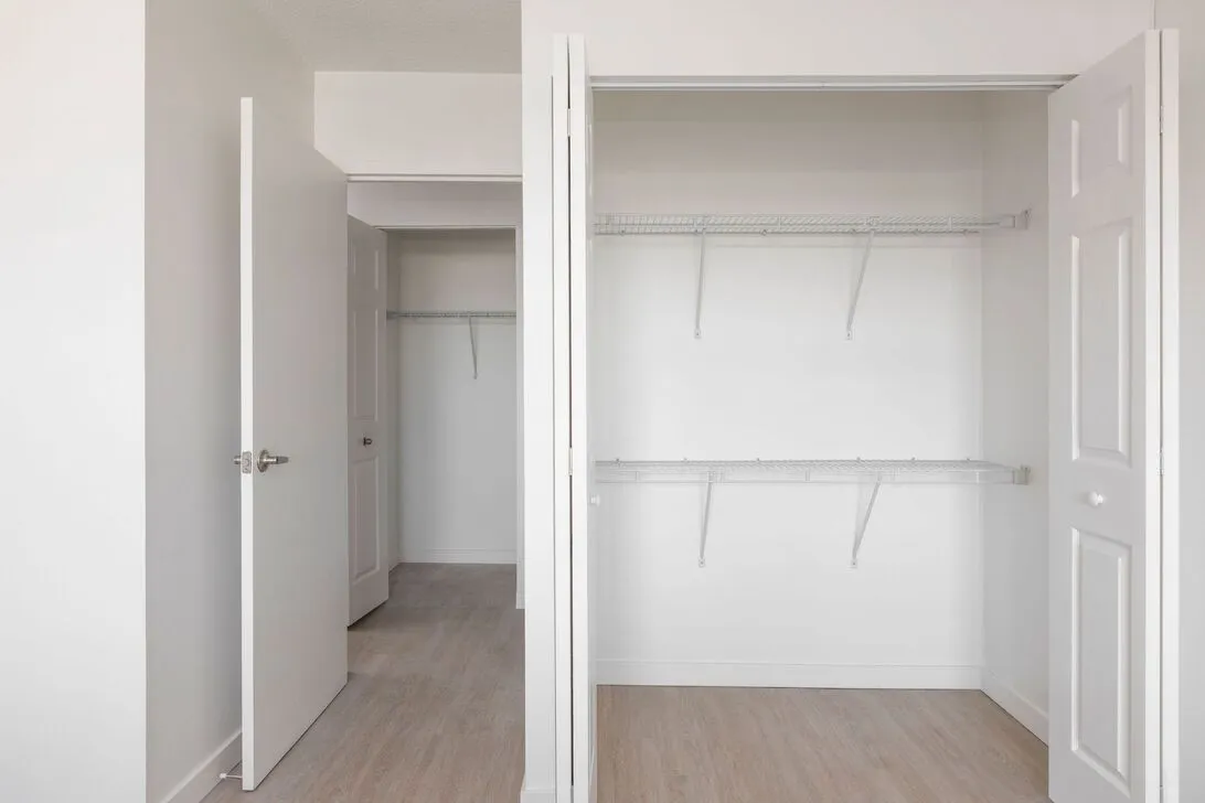 Summer 2025 sublet near Northeastern — photo 4
