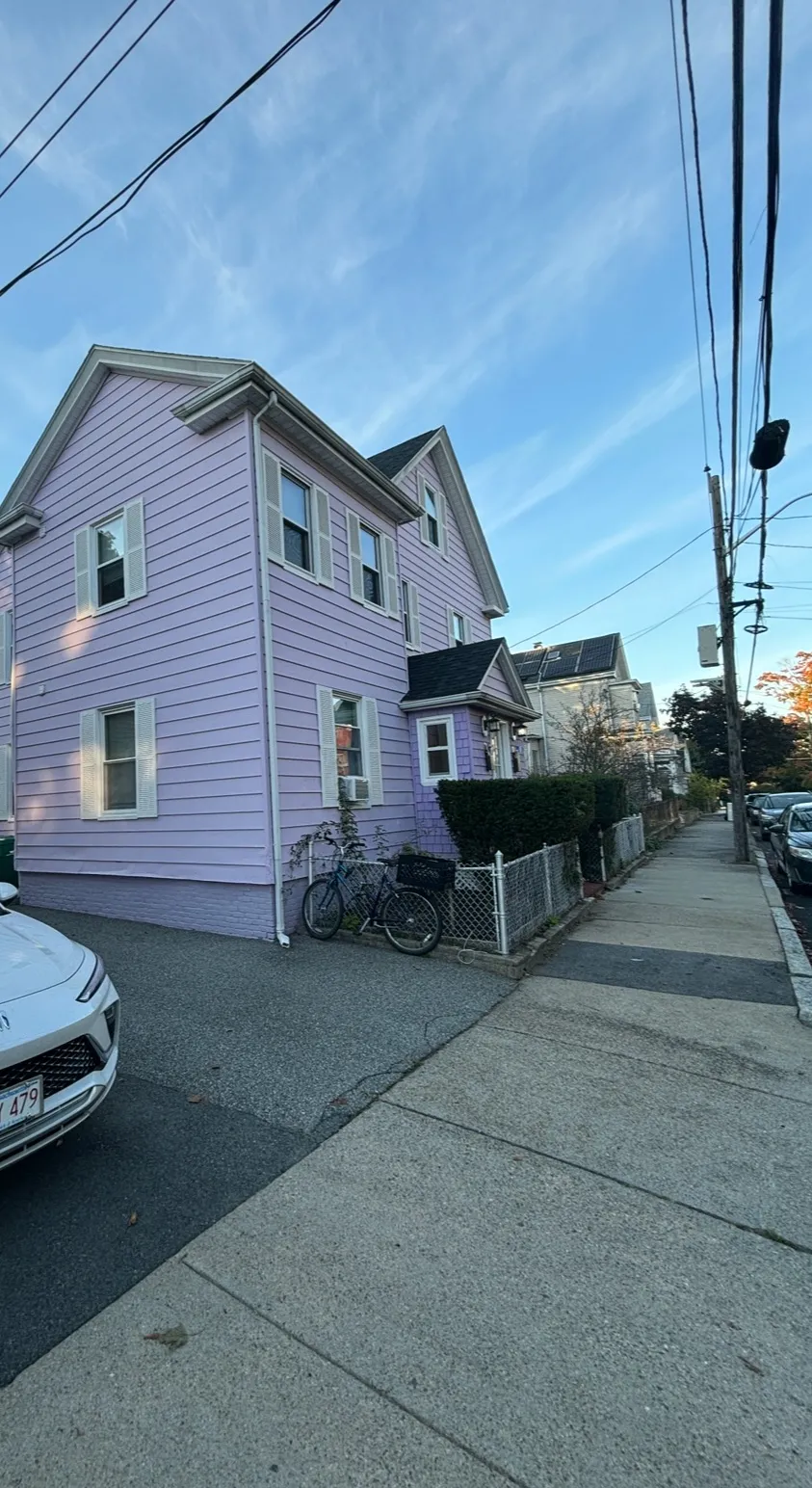 Spring 2026 sublet near Tufts — photo 1