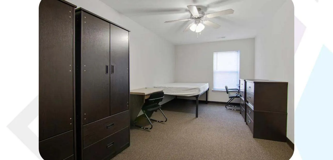 Summer 2025 sublet near Missouri State — photo 2