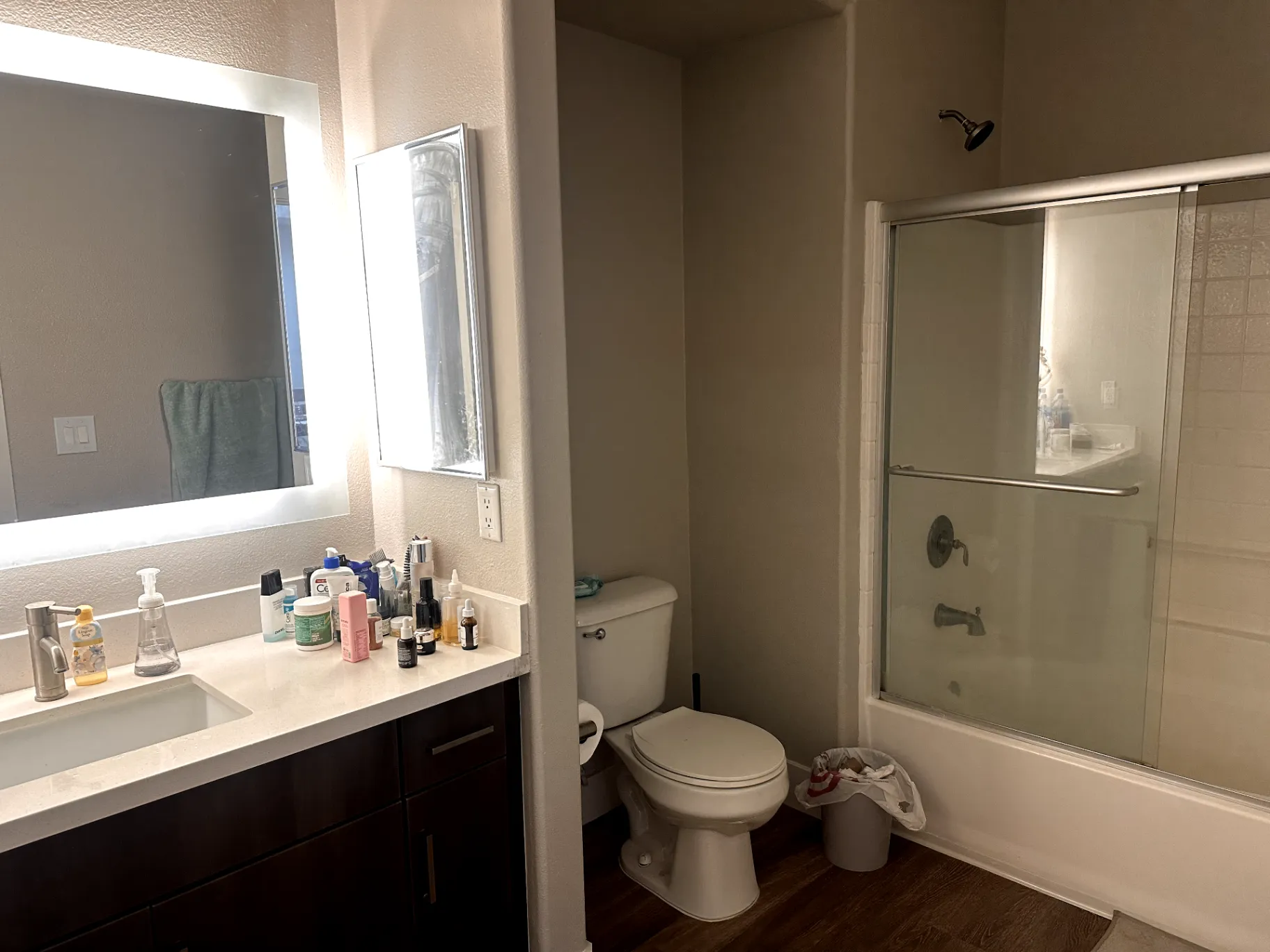 Summer 2025 sublet near UCLA — photo 3