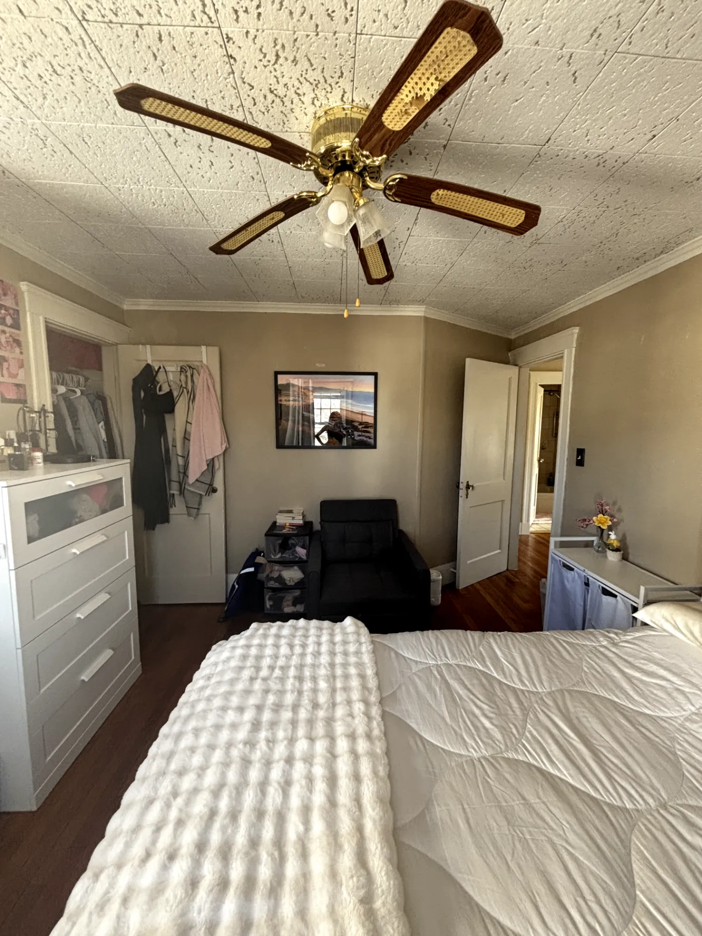 Summer 2025 sublet near Tufts — photo 4