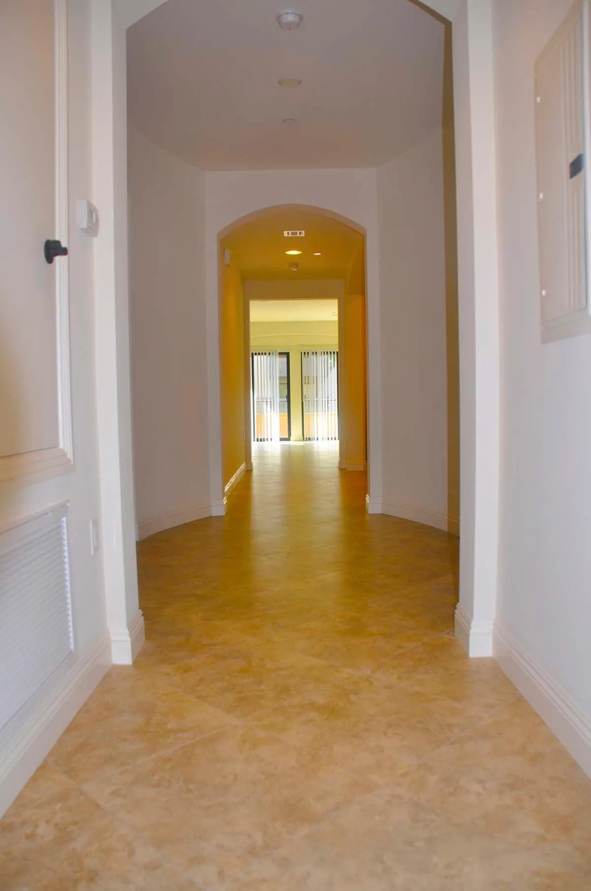 Fall 2025 sublet near UCLA — photo 3