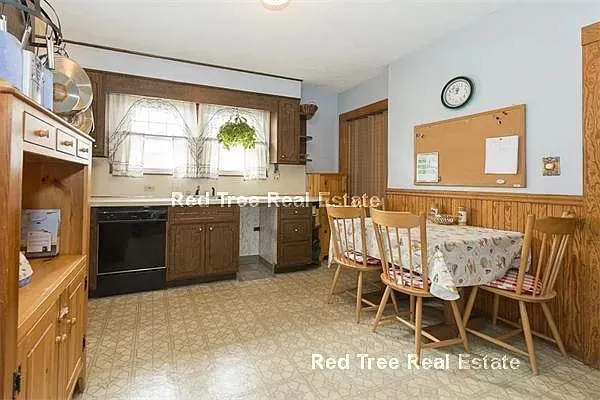 Summer 2025 sublet near Tufts — photo 2