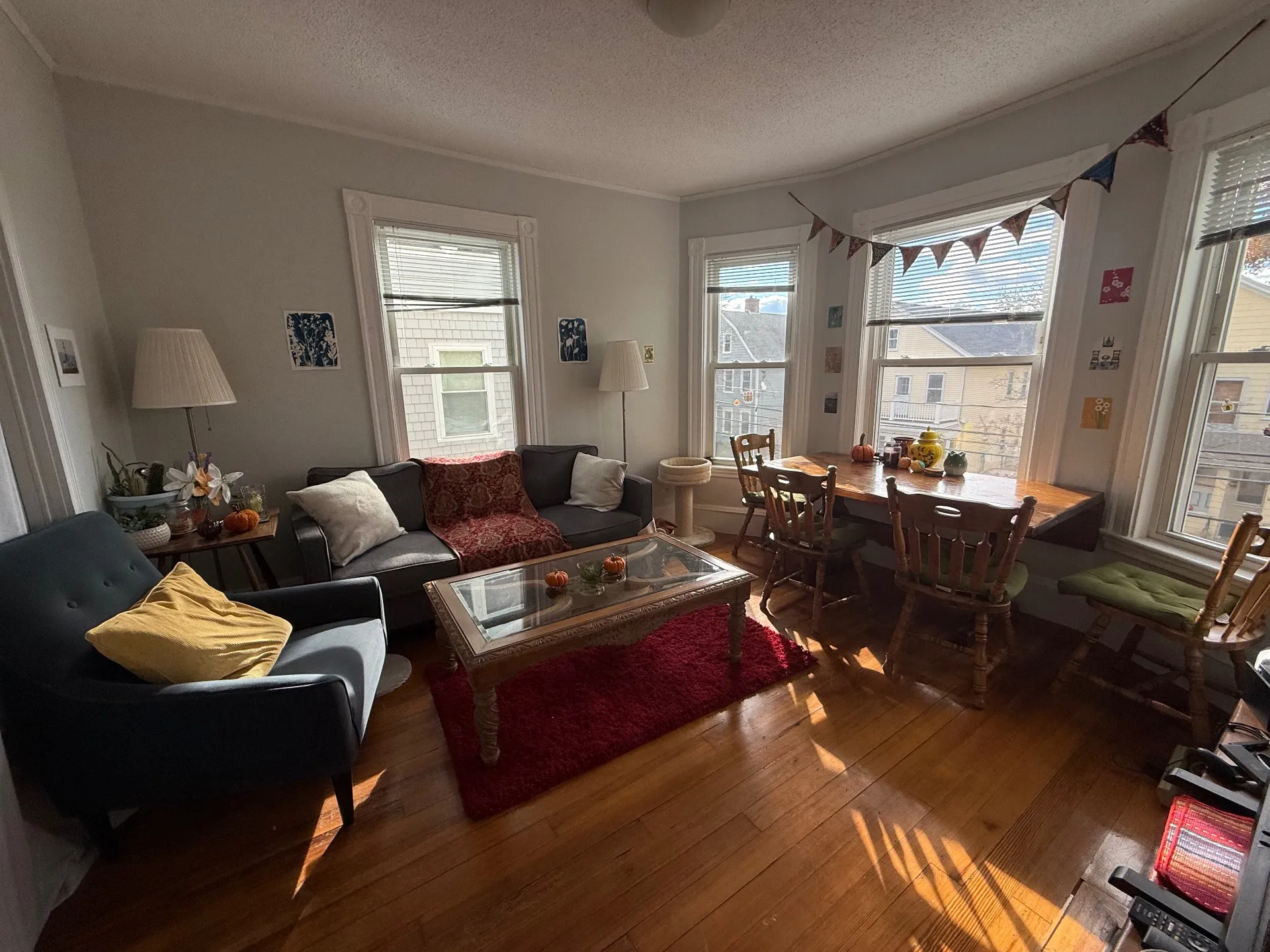 Summer 2026 sublet near Tufts — photo 3