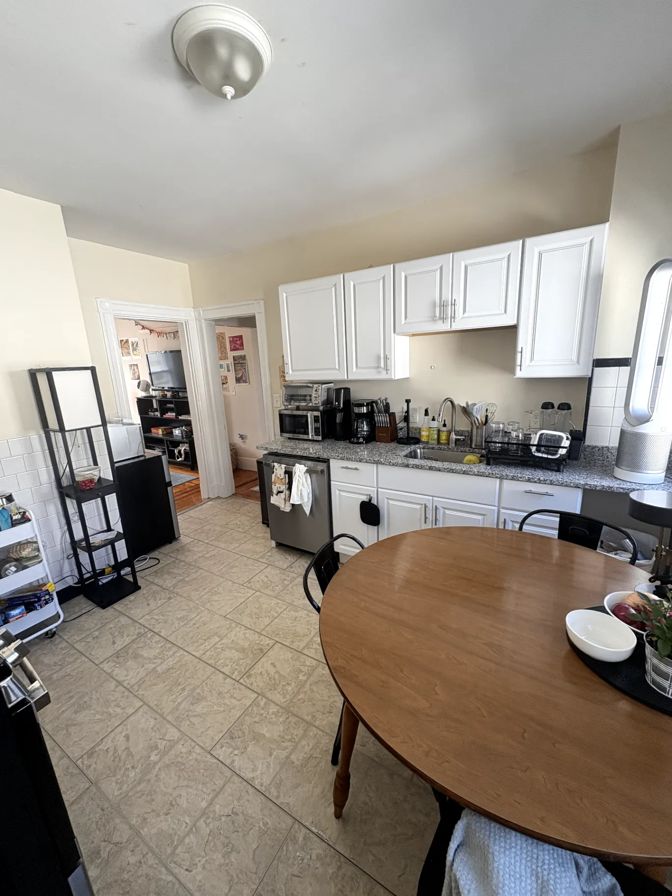 Spring 2026 sublet near Tufts — photo 4