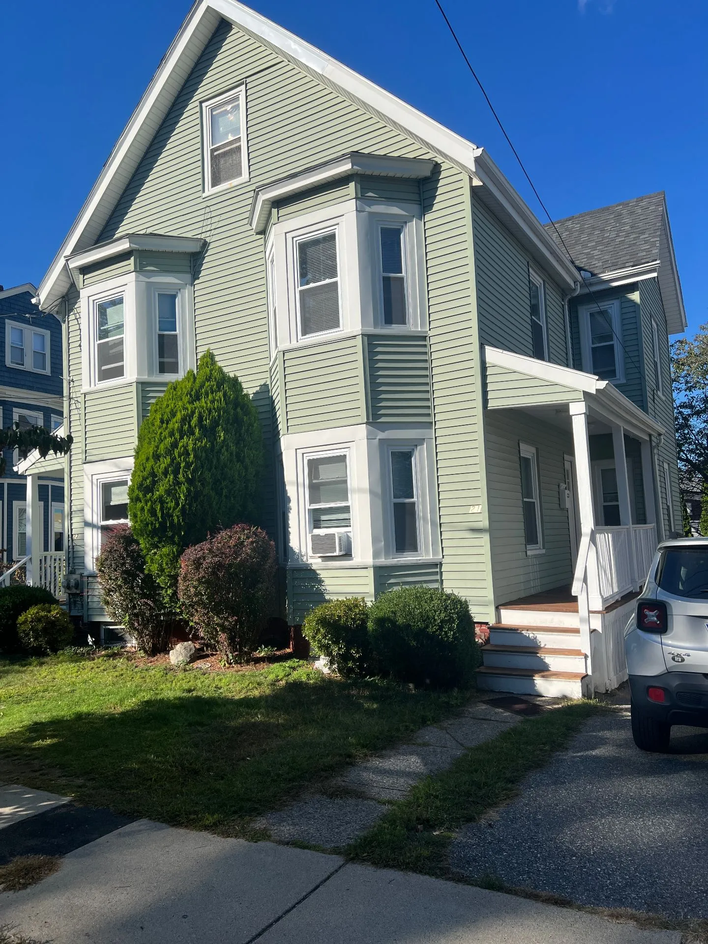 Spring 2026 sublet near Tufts — photo 1