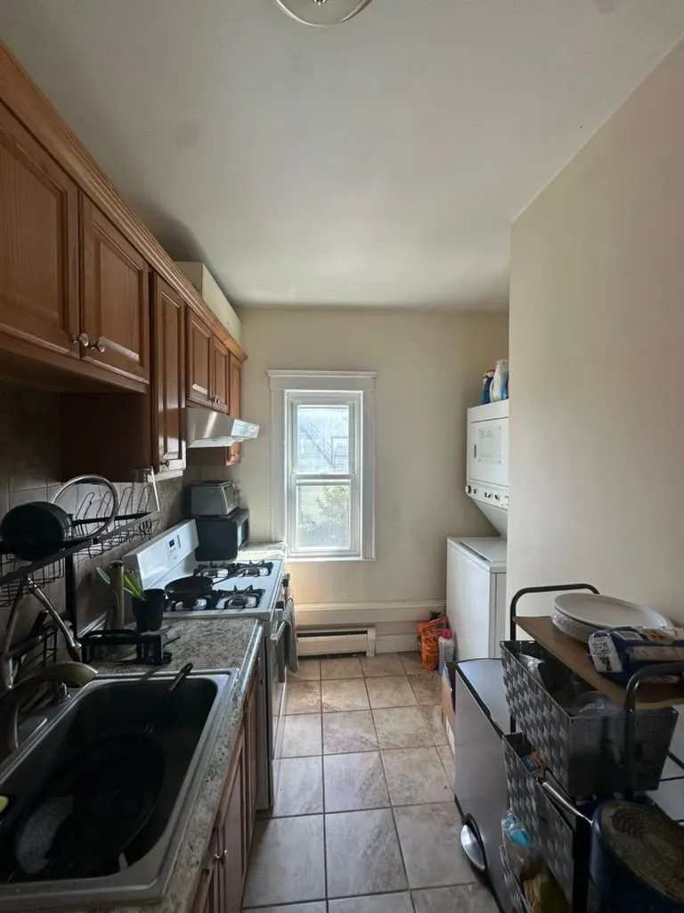 Spring 2026 sublet near Tufts — photo 4