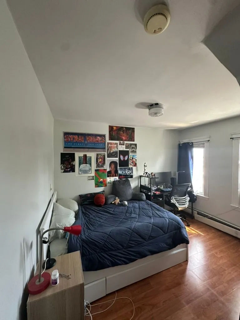 Spring 2026 sublet near Tufts — photo 2