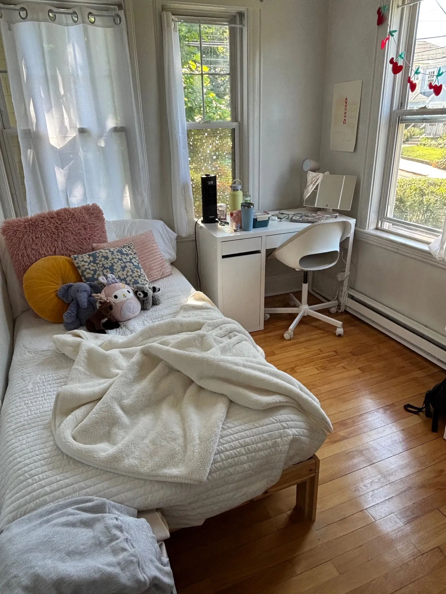 Spring 2026 sublet near Tufts — photo 1