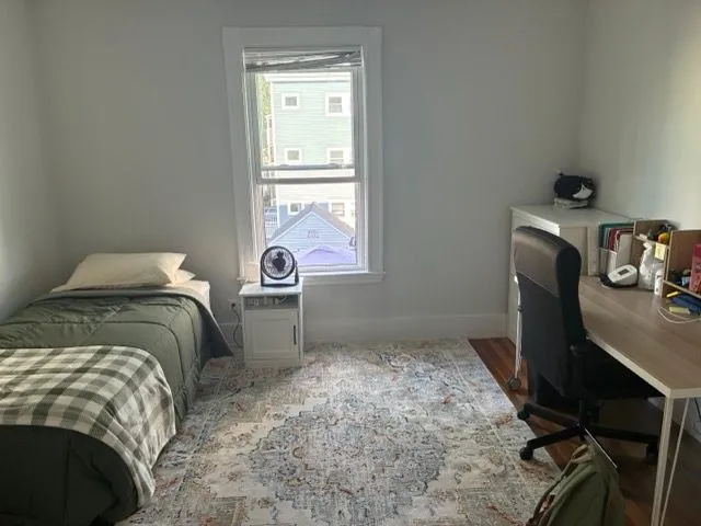 Spring 2026 sublet near Tufts — photo 1