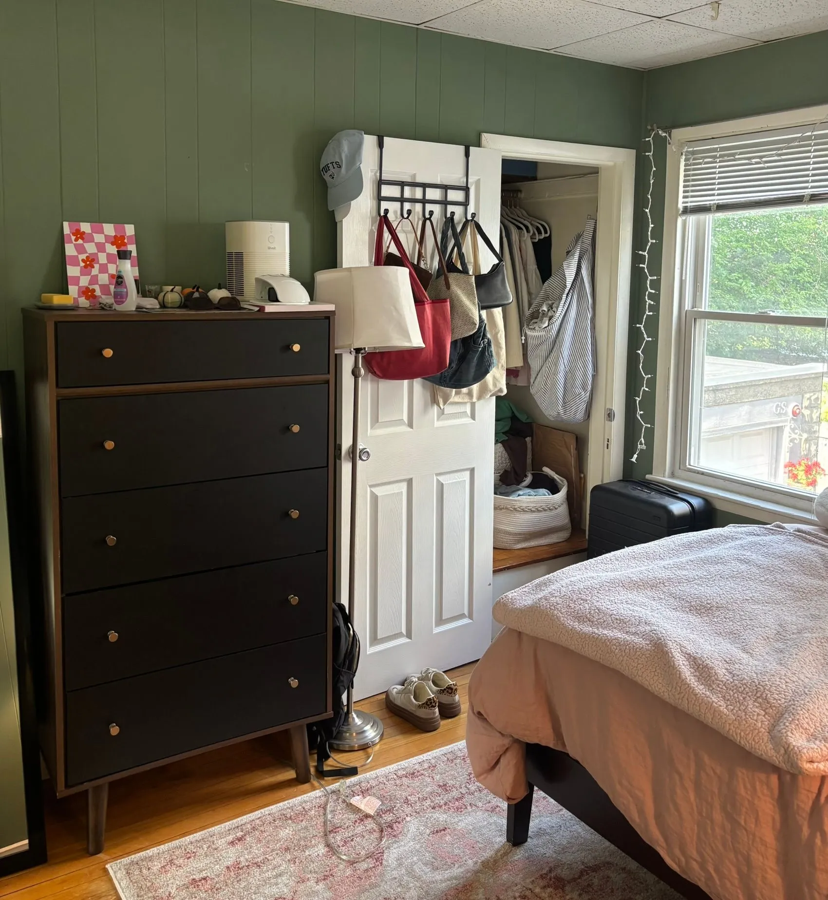 Spring 2026 sublet near Tufts — photo 3