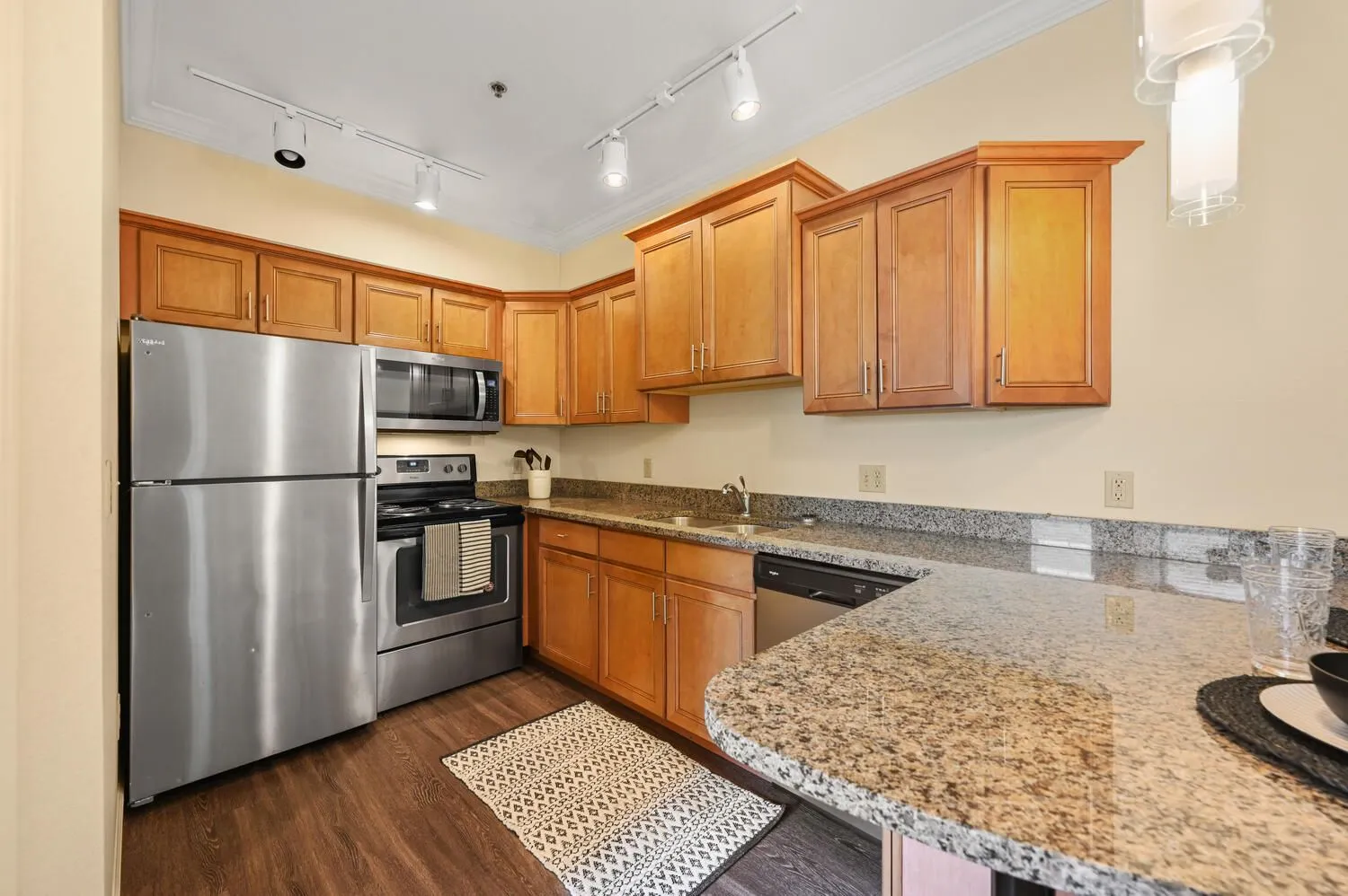 Spring 2026 sublet near UIUC — photo 5
