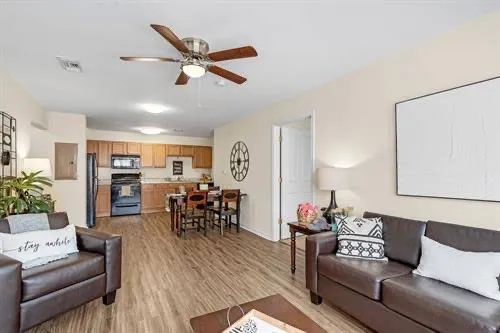 Spring 2026 sublet near N/A — photo 2
