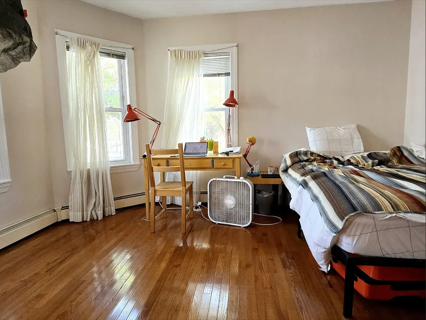 Summer 2026 sublet near Tufts — photo 6