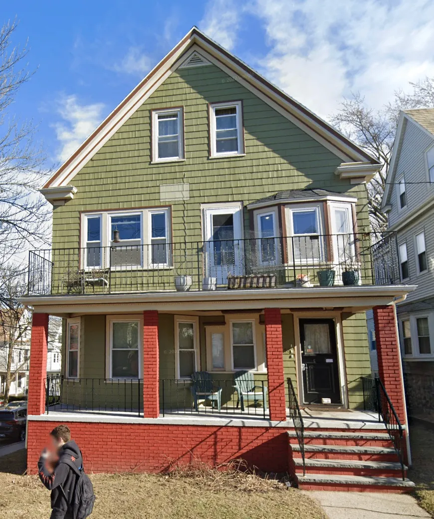 Summer 2026 sublet near Tufts — photo 1