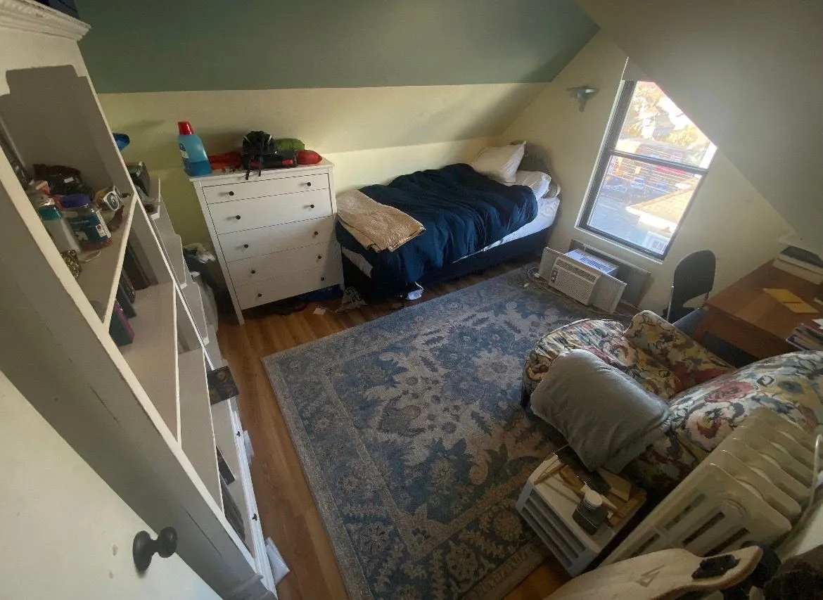 Summer 2026 sublet near Tufts — photo 1