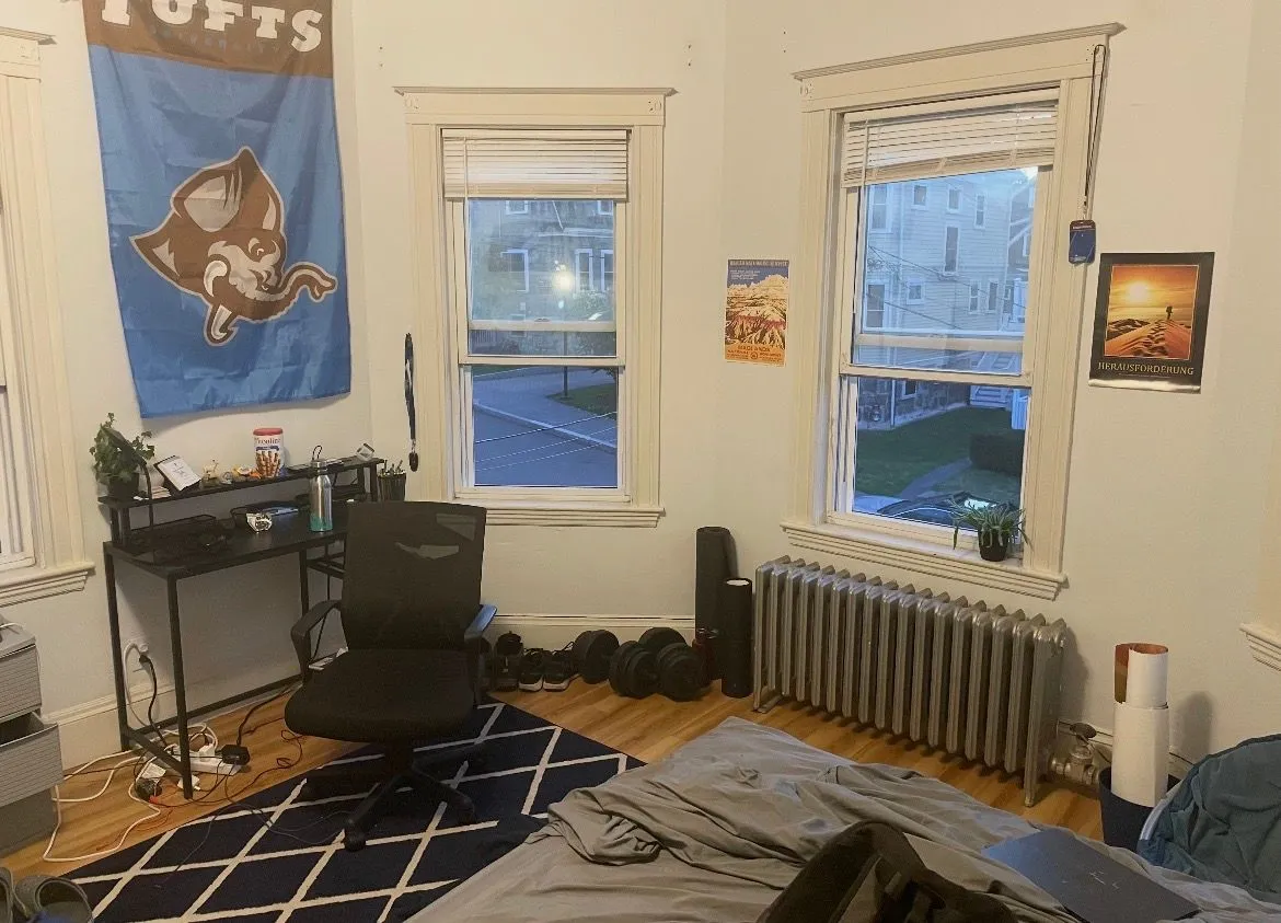 Summer 2026 sublet near Tufts — photo 2