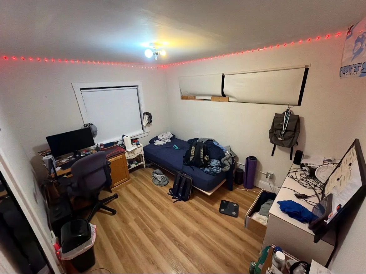 Summer 2026 sublet near Tufts — photo 4