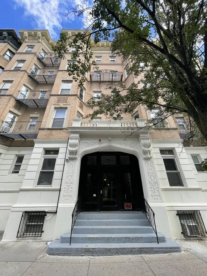 Summer 2026 sublet near Berklee — photo 6
