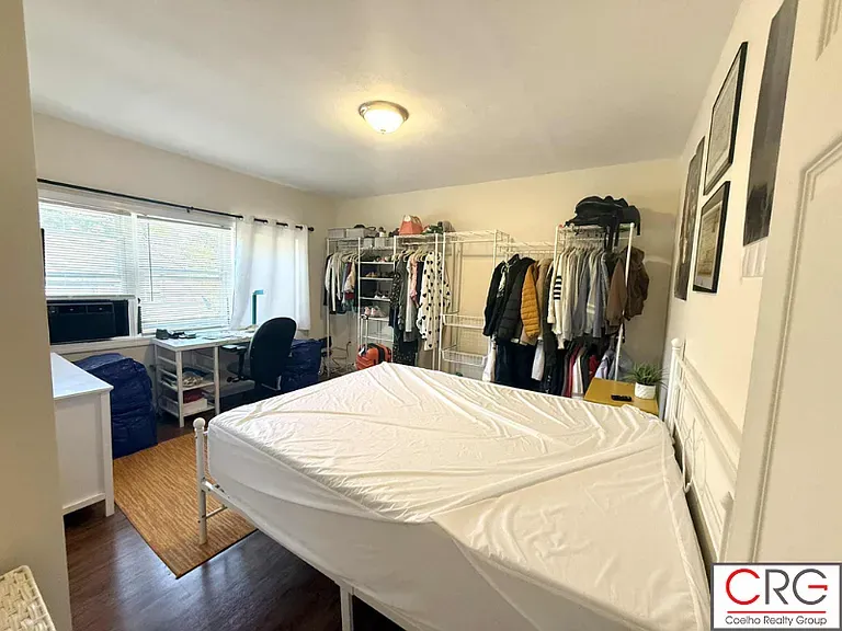 Summer 2026 sublet near Tufts — photo 2