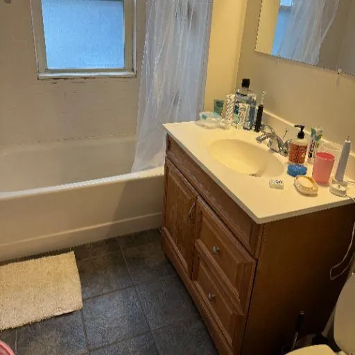 Summer 2026 sublet near Tufts — photo 6