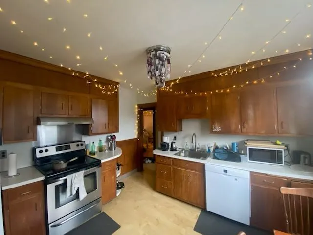 Summer 2026 sublet near Tufts — photo 4