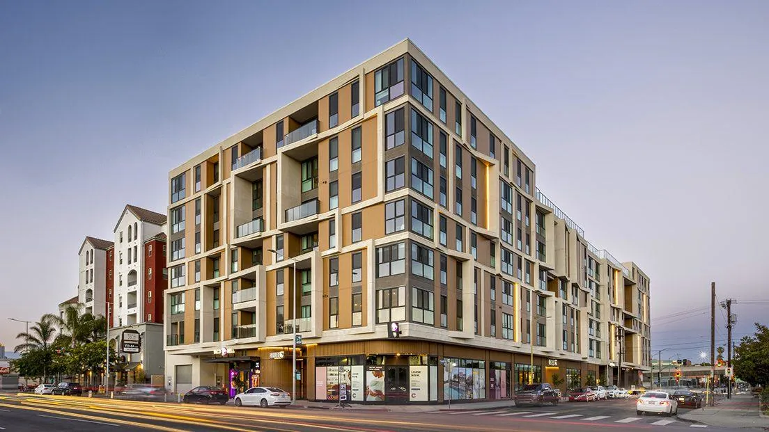 Summer 2026 sublet near USC — photo 3