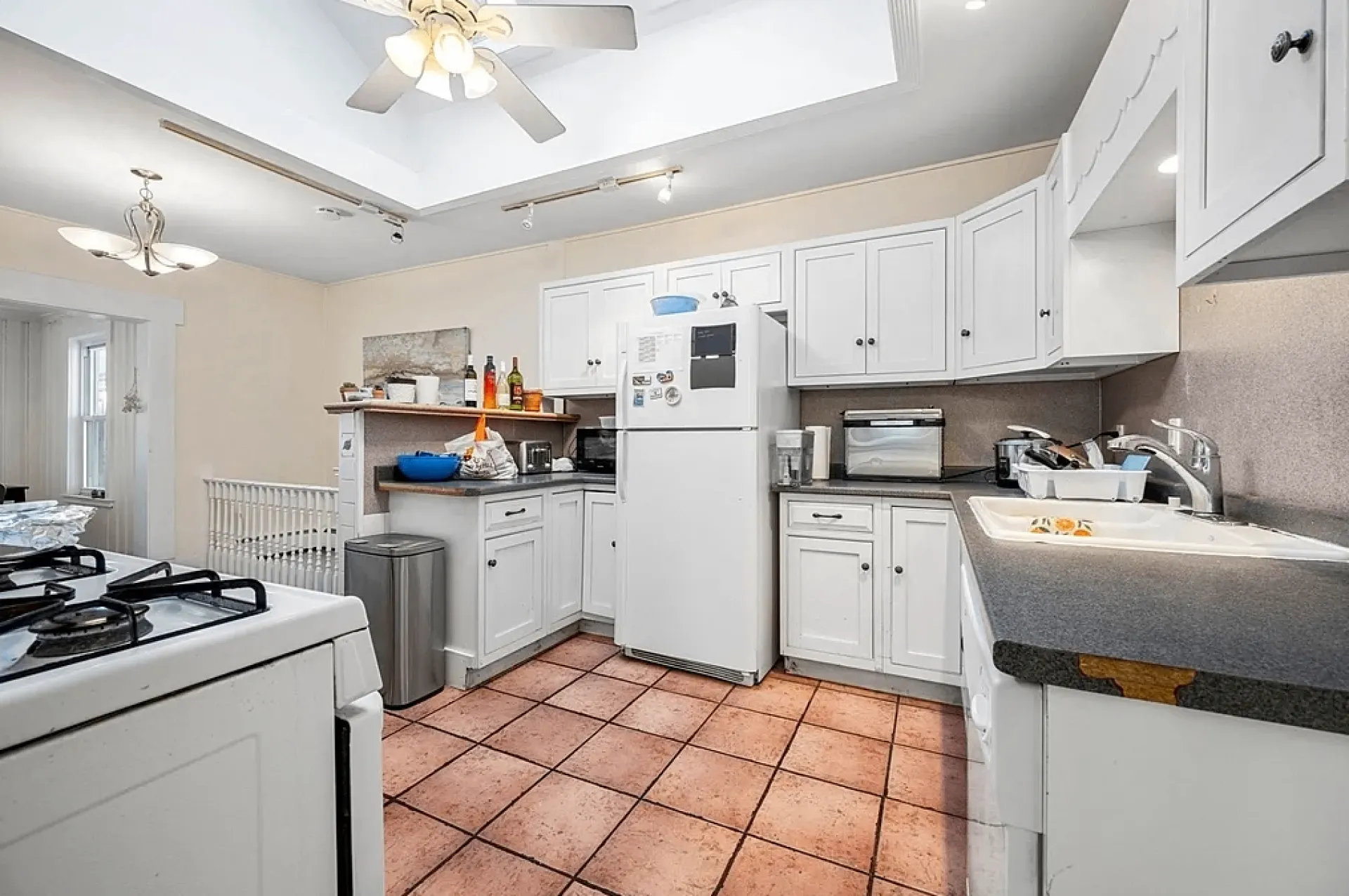 Summer 2026 sublet near Tufts — photo 6
