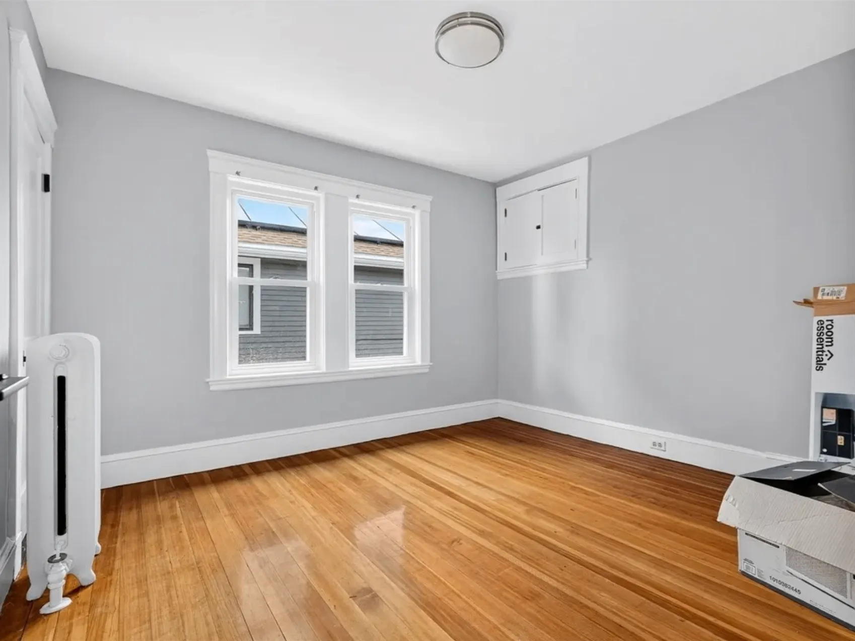 Summer 2026 sublet near Tufts — photo 3
