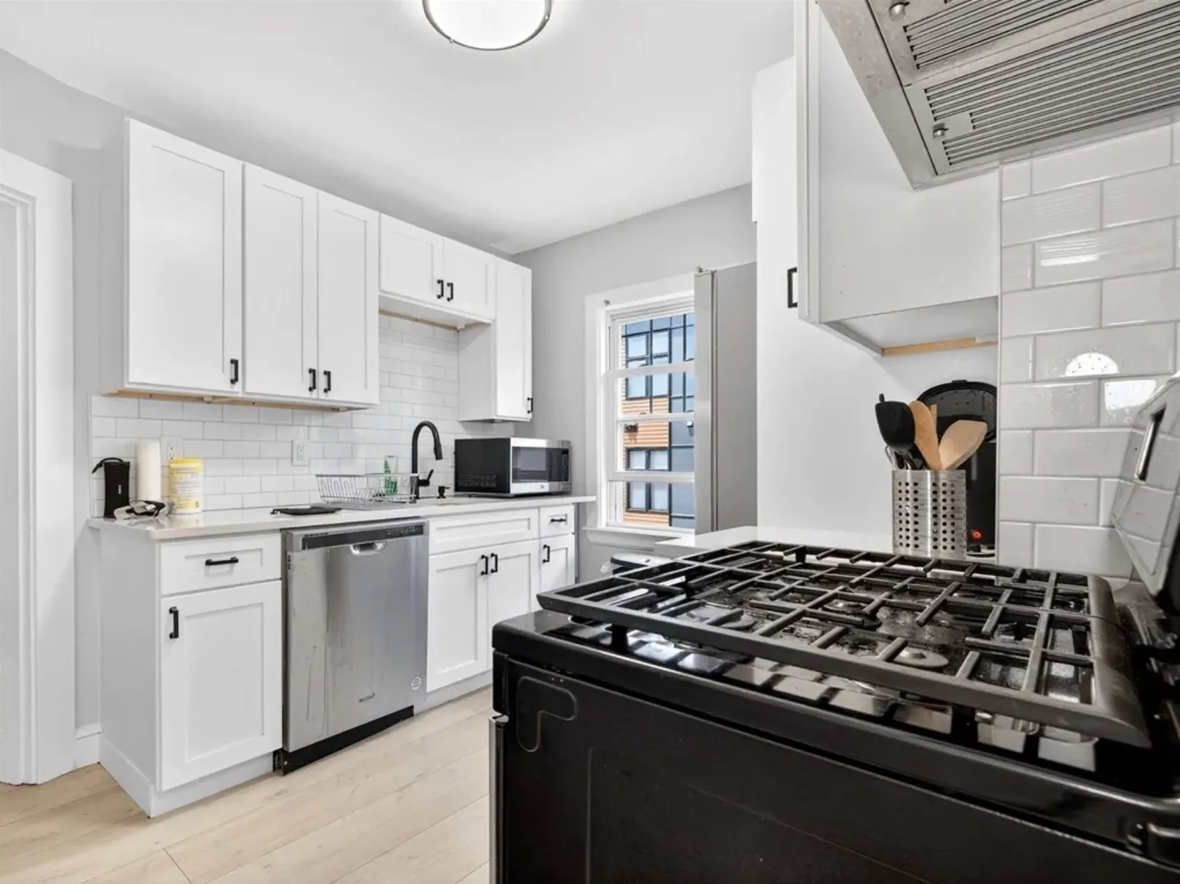 Fall 2026 sublet near Tufts — photo 1