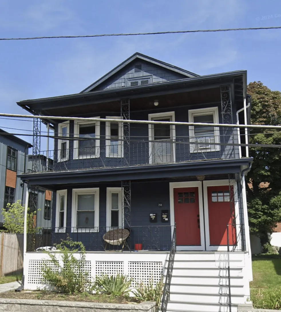 Fall 2026 sublet near Tufts — photo 1