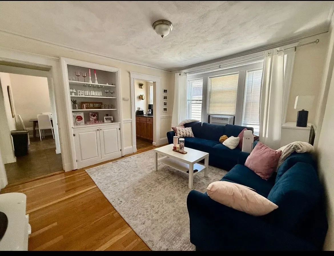 Summer 2026 sublet near Tufts — photo 5