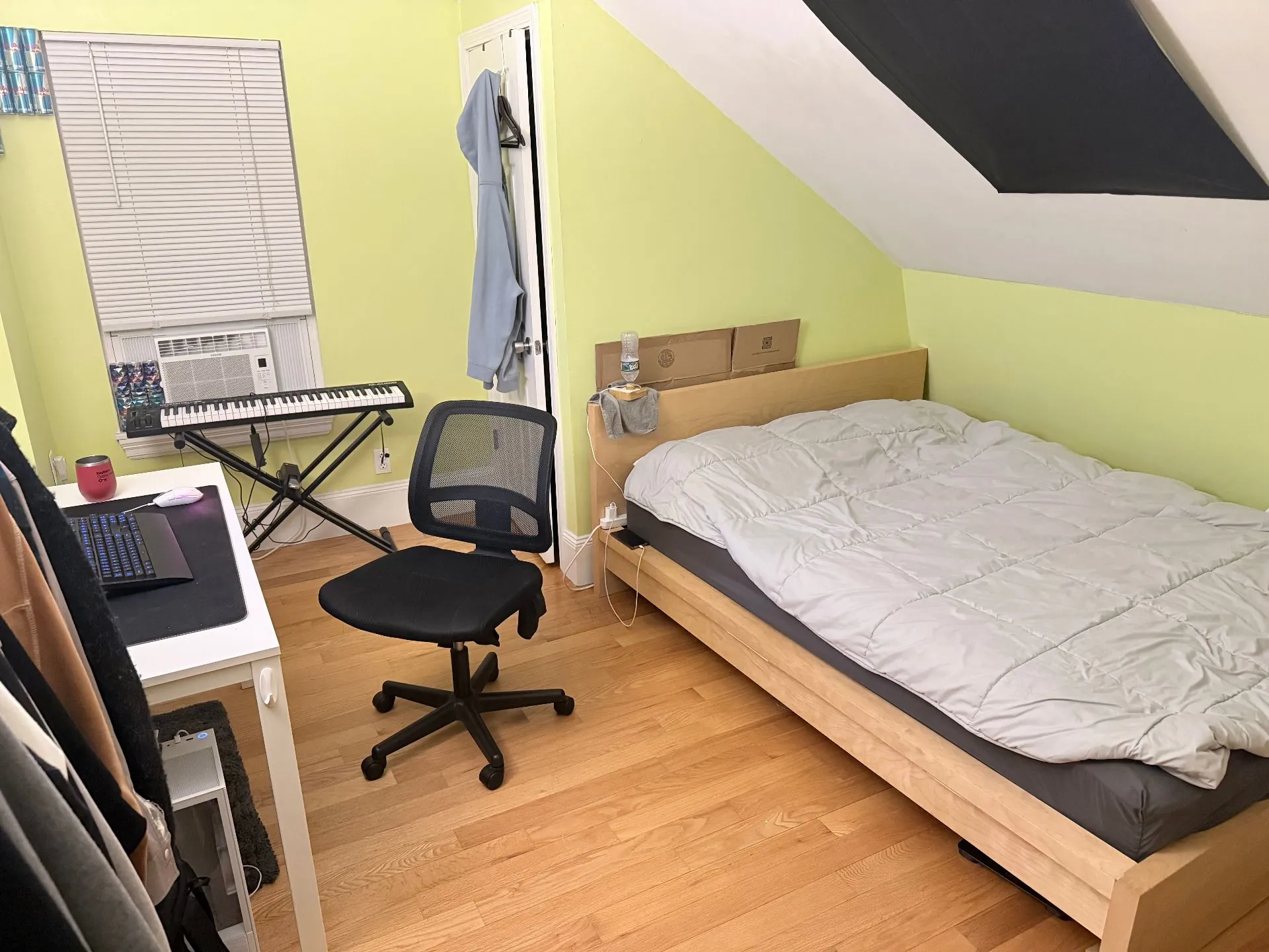 Summer 2026 sublet near Tufts — photo 2